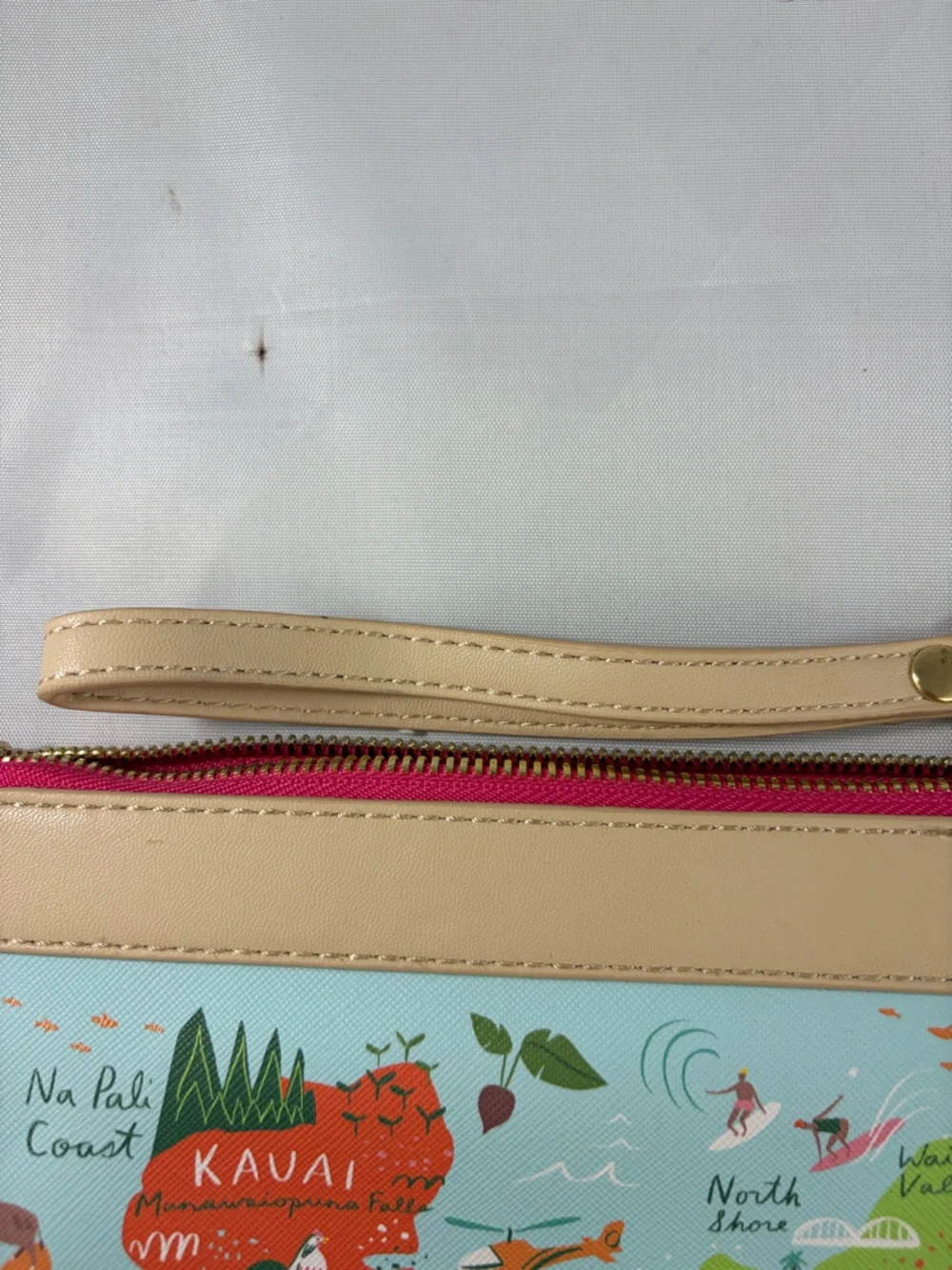 Spartina 449 Hawaiian Islands Zip Wristlet - Picture 3 of 10